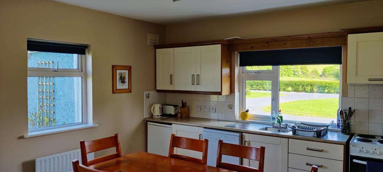 Clonandra Cottages Belturbet Екстер'єр фото
